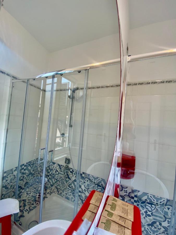 Hotel Alba Chiara 菲纳莱利古雷 外观 照片