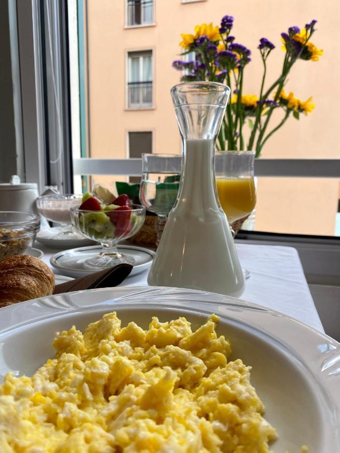 Hotel Alba Chiara 菲纳莱利古雷 外观 照片