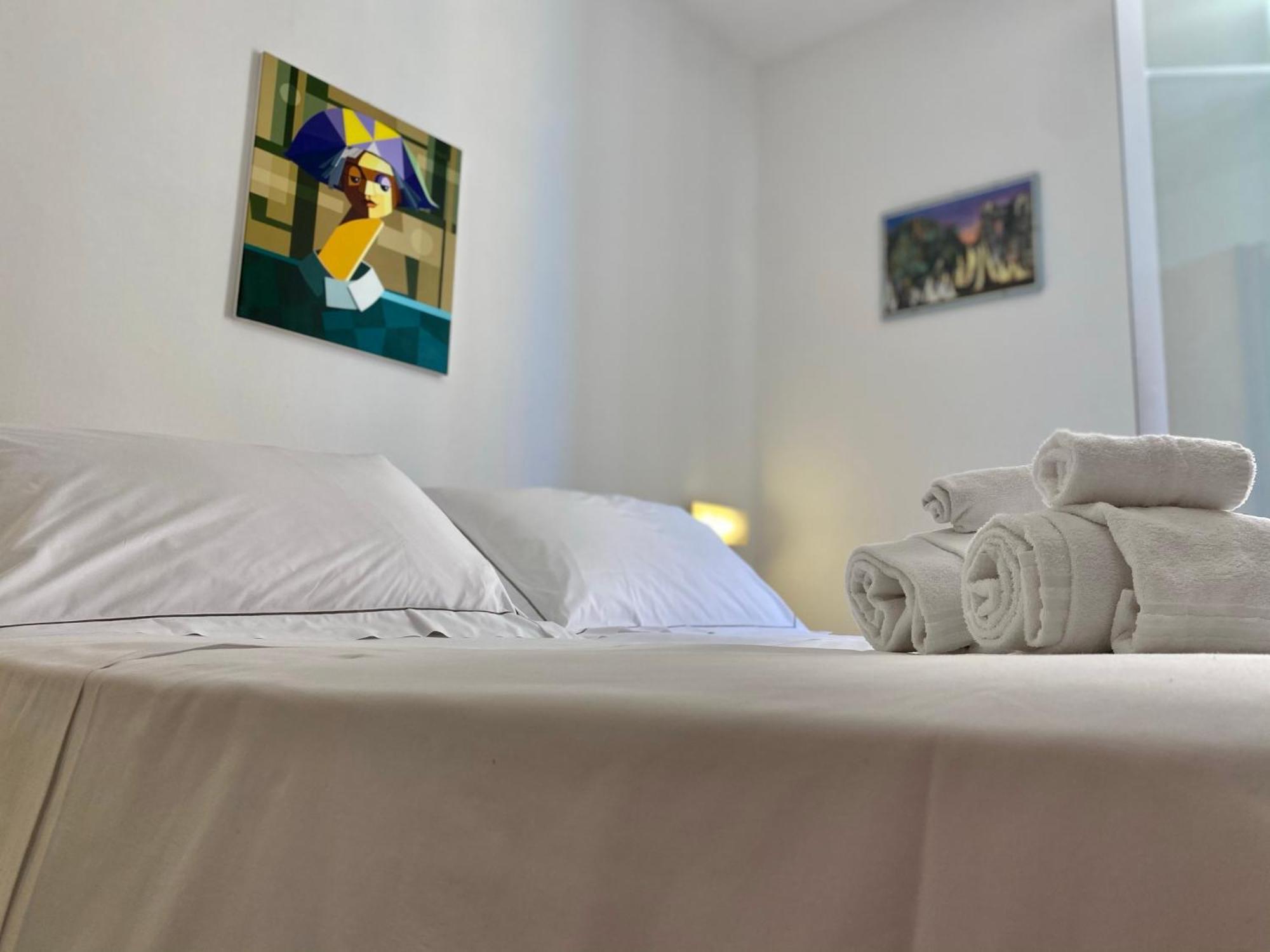 Hotel Alba Chiara 菲纳莱利古雷 外观 照片